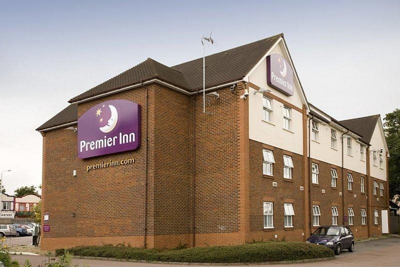Premier Inn London イルフォード エクステリア 写真