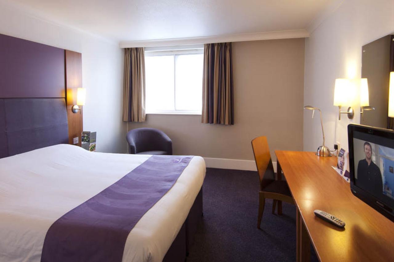 Premier Inn London イルフォード 部屋 写真
