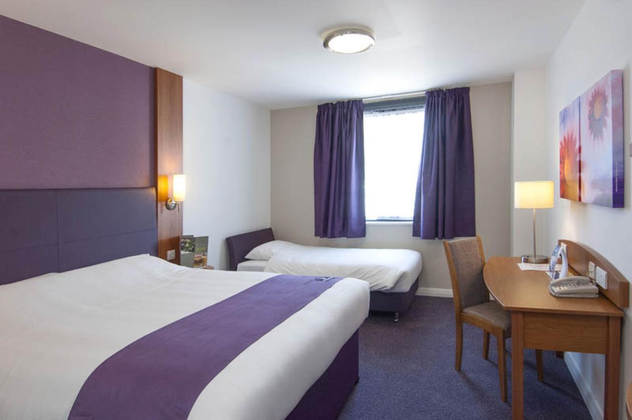 Premier Inn London イルフォード 部屋 写真