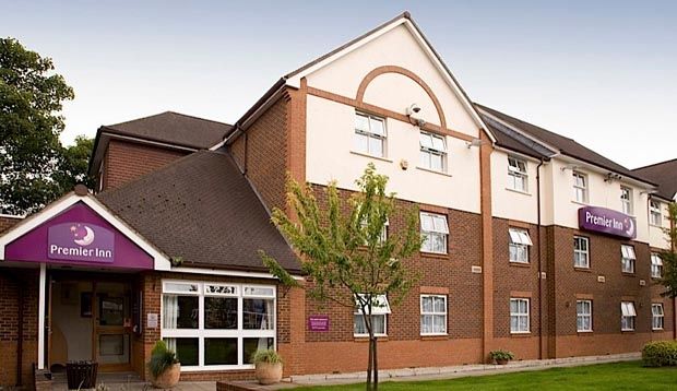 Premier Inn London イルフォード エクステリア 写真